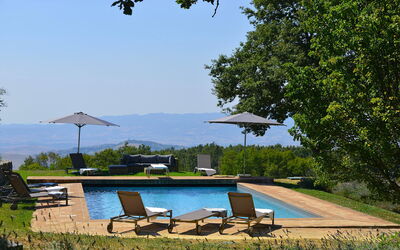 Villa Il Troscione: Outdoor, Pool