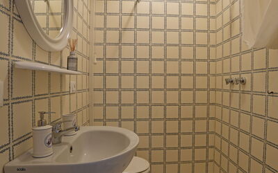 Villa Corsanico: Badkamer