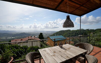 Villa Corsanico: Balkon / terras / patio