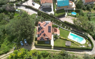 Villa Corsanico: Buitenshuis, Tuin, zwembad