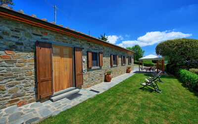 Villa Portole Due: Extérieur, Jardin