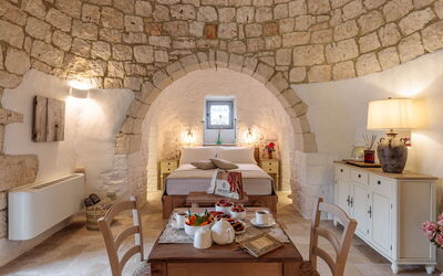 Masseria le Monache: Bagno, Camera da letto, Dettagli della stanza, Primavera, Vista Panoramica