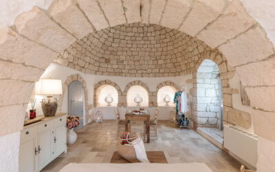 Masseria le Monache: Bagno, Camera da letto, Dettagli della stanza, Primavera, Vista Panoramica