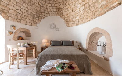 Masseria le Monache: Camera da letto, Cibo, Dettagli della stanza, Primavera, Vista Panoramica