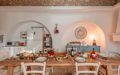 Masseria le Monache: Cibo, Cucina, Primavera, Sala da pranzo, Vista Panoramica