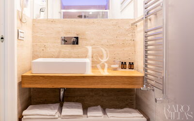 Suite Acqua - Raro Rooms Collection - Santo Stefano