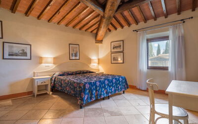 Villa Montecarulli: Automne, chambre à coucher, Été, Printemps