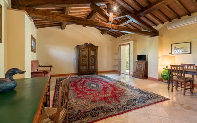 Villa Montecarulli: Automne, Été, Printemps