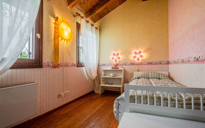 Villa Tania: Autunno, Camera da letto, Estate, Primavera