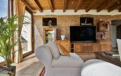 Villa Tania: Autunno, Estate, Primavera, Soggiorno