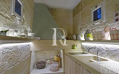 Palazzo Corte dei Granai