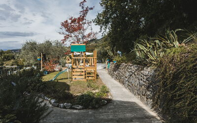 Villa Vernazza: Extérieur, Jardin