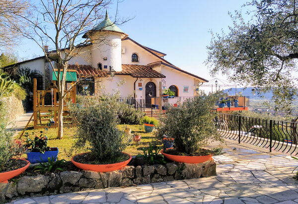 Villa Vernazza: Buitenkanten