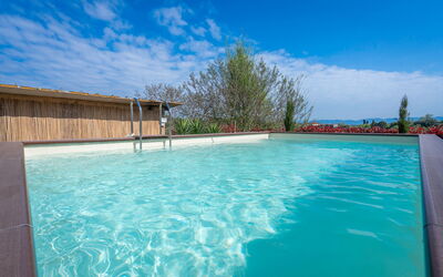 Borgo House in Florentine Hills with Pool: Autunno, Estate, Piscina, Primavera