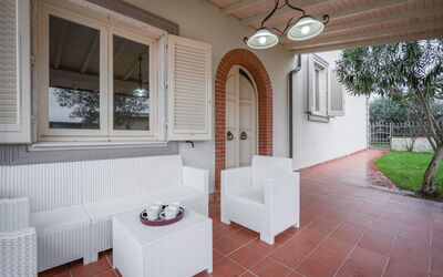 Borgo House in Florentine Hills with Pool: Autunno, Estate, Giardino, Primavera