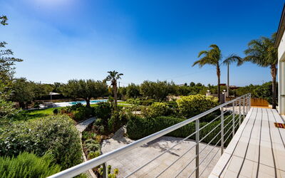 Villa Virginia: Extérieur, Extérieurs, Vues