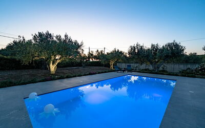 Villa Virginia: bassin, Extérieur, Extérieurs