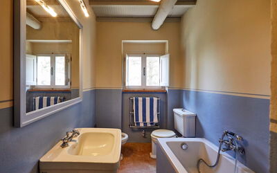 Poggio Cavallino Private Pool, Wifi, Maremma: Autumn, Bathroom, Spring, Summer