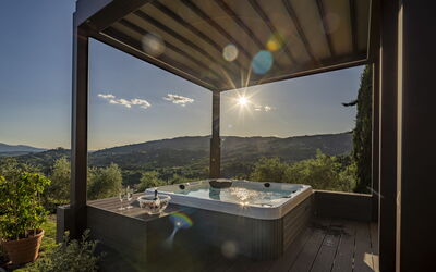 Villa Alessia Luxury: Automne, Été, jacuzzi, Printemps