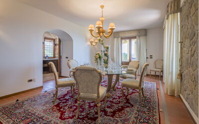 Villa Alessia Luxury: Automne, Été, Printemps, Salle à manger
