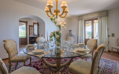 Villa Alessia Luxury: Automne, Été, Printemps, Salle à manger