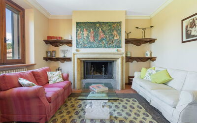 Villa Acquaviva with Pool in Perugia: Autumn, Living Room, Spring, Summer