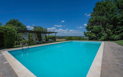 Villa Acquaviva with Pool in Perugia: Autumn, Garden, Pool, Spring, Summer