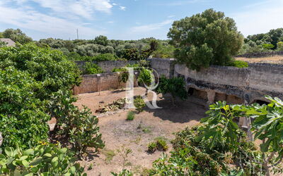 Masseria Lamagrotte by Raro Rooms