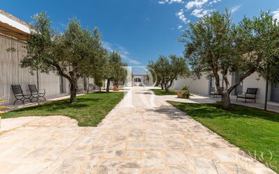 Masseria Lamagrotte by Raro Rooms