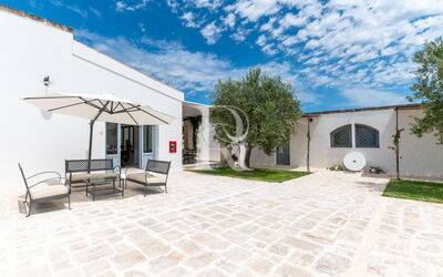 Masseria Lamagrotte by Raro Rooms