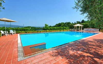 Villa Adriana: Buitenkanten, Buitenshuis, zwembad