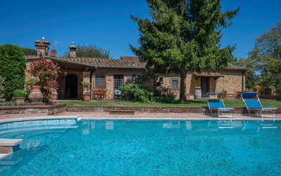 Grace Home, Pool, Wifi, Gambassi Terme: Autunno, Estate, Piscina, Primavera