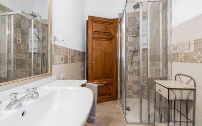 Grace Home, Pool, Wifi, Gambassi Terme: Autunno, Bagno, Estate, Primavera