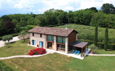 Villa Montello Pool, Jacuzzi, Ac, Wifi, Treviso: Automne, Été, Jardin, Printemps