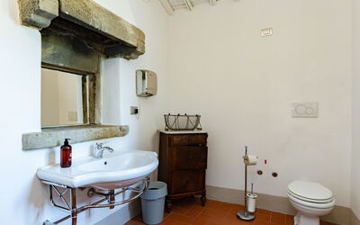 Casolese: Autumn, Bathroom, Spring, Summer