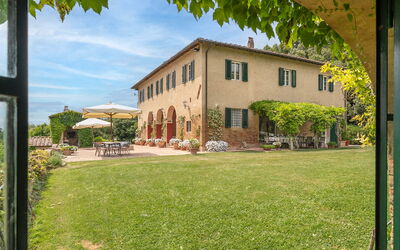 Villa Tapio: Building Exterior