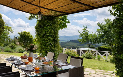 Villa Anna: Buitenkanten, Buitenshuis, Eten, Tuin