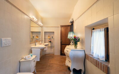 Villa Anna: Badkamer