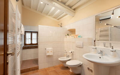 Villa Anna: Badkamer
