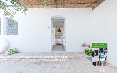 Masseria Lamagrotte by Raro Villas