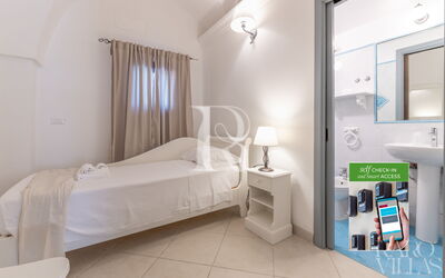 Masseria Lamagrotte by Raro Villas