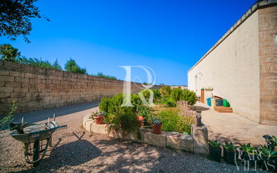 Masseria Ficalindia by Raro Villas