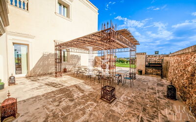Masseria Ficalindia by Raro Villas