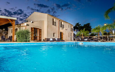 Villa la Musa: bassin, Extérieur, Jardin