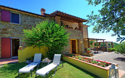 Villa Dorata: Buitenshuis, Tuin