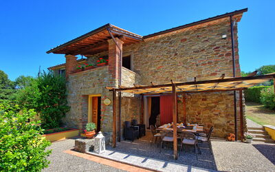 Villa Dorata: Balkon / terras / patio, Buitenshuis