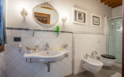 Villa Peccioli: Bagno