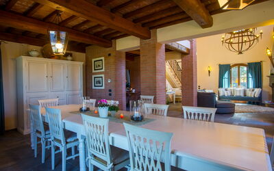 Villa Peccioli: Sala da pranzo, Soggiorno