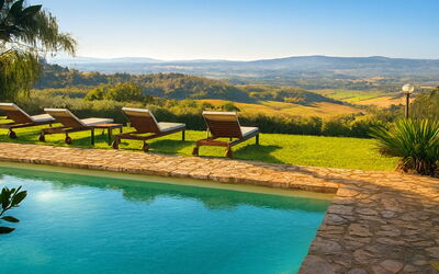 La Novellina – Private Pool Villa in Chianti, Tusc: Novellina family  Villa in the Chianti Countryside, Tuscany – pool