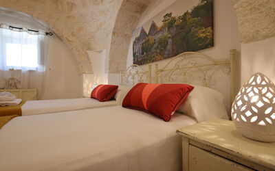 Trulli Il Carrubo: Automne, chambre à coucher, Été, Printemps